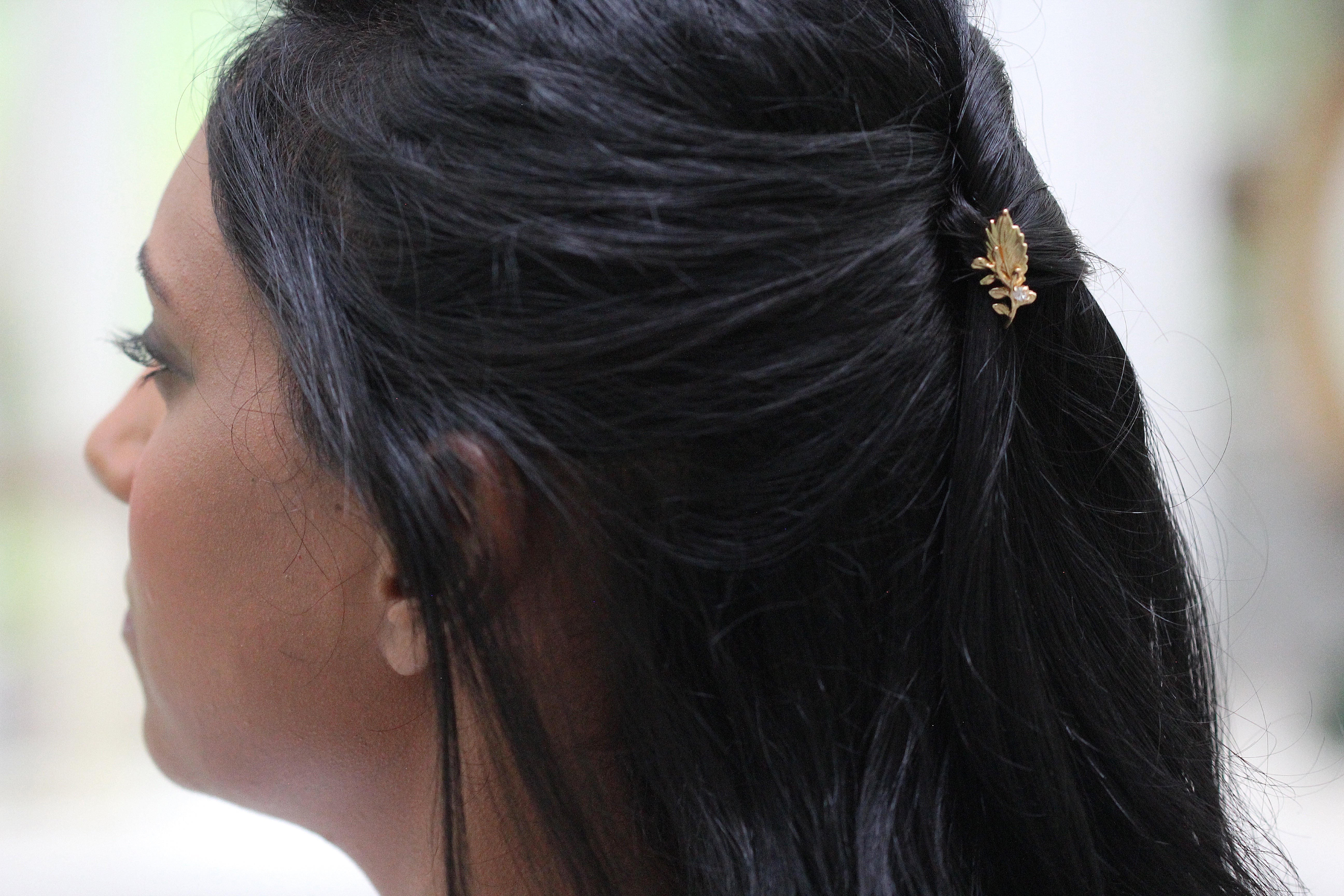 Gia Twig Crystal Leaf Hair Stick