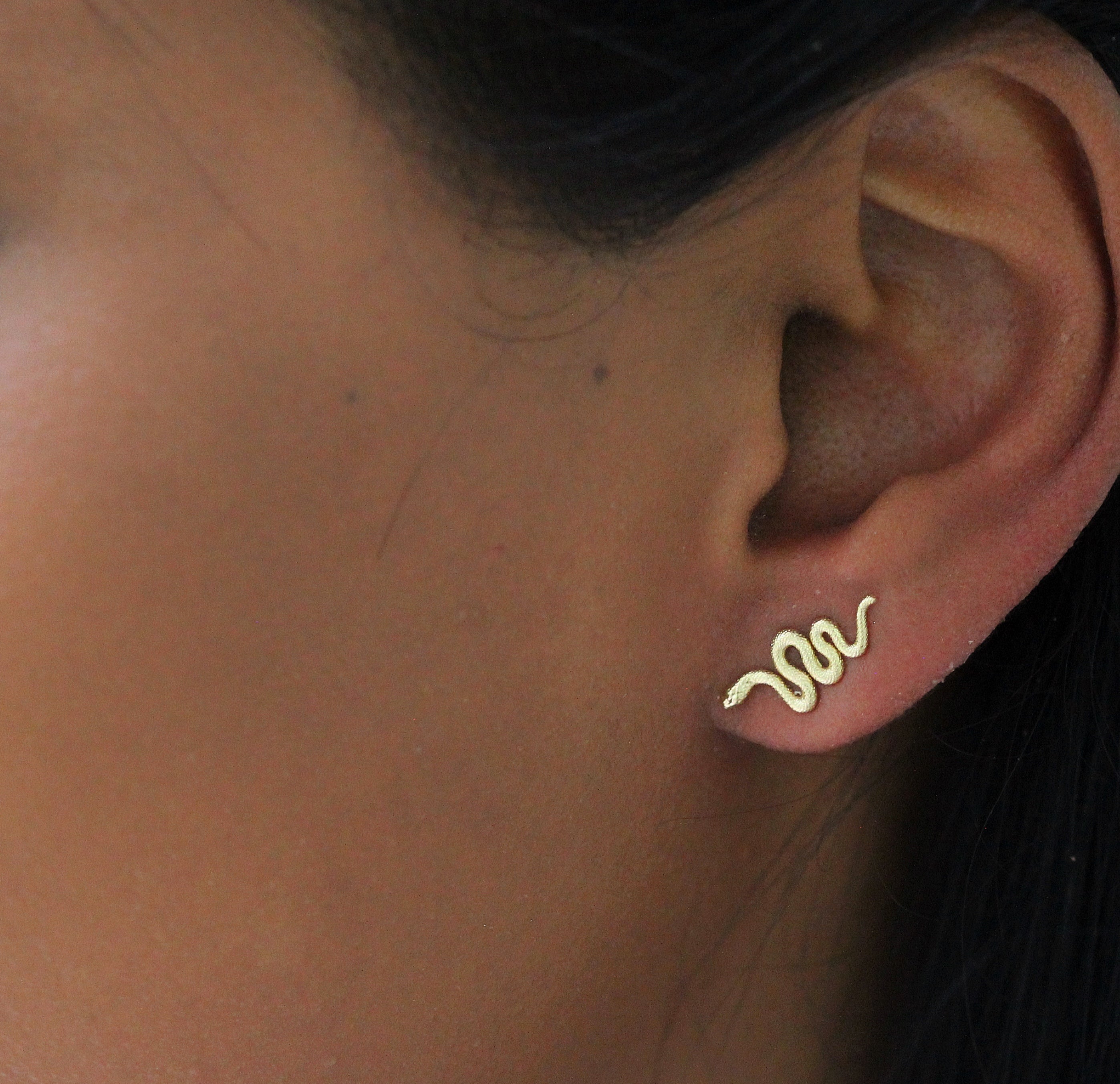 Tiny snake stud earrings Clearance
