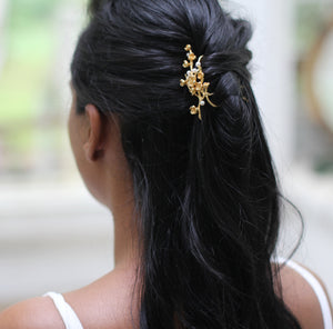 Blossoming Pearl Field Floral Hair Prong