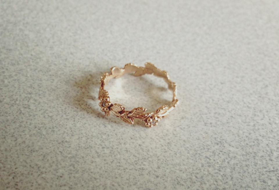 Preorder * Floral Branch Unique Diamond Leaf Gold Ring