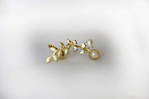 Preorder* Lisa Crystal twigs Ear Cuff