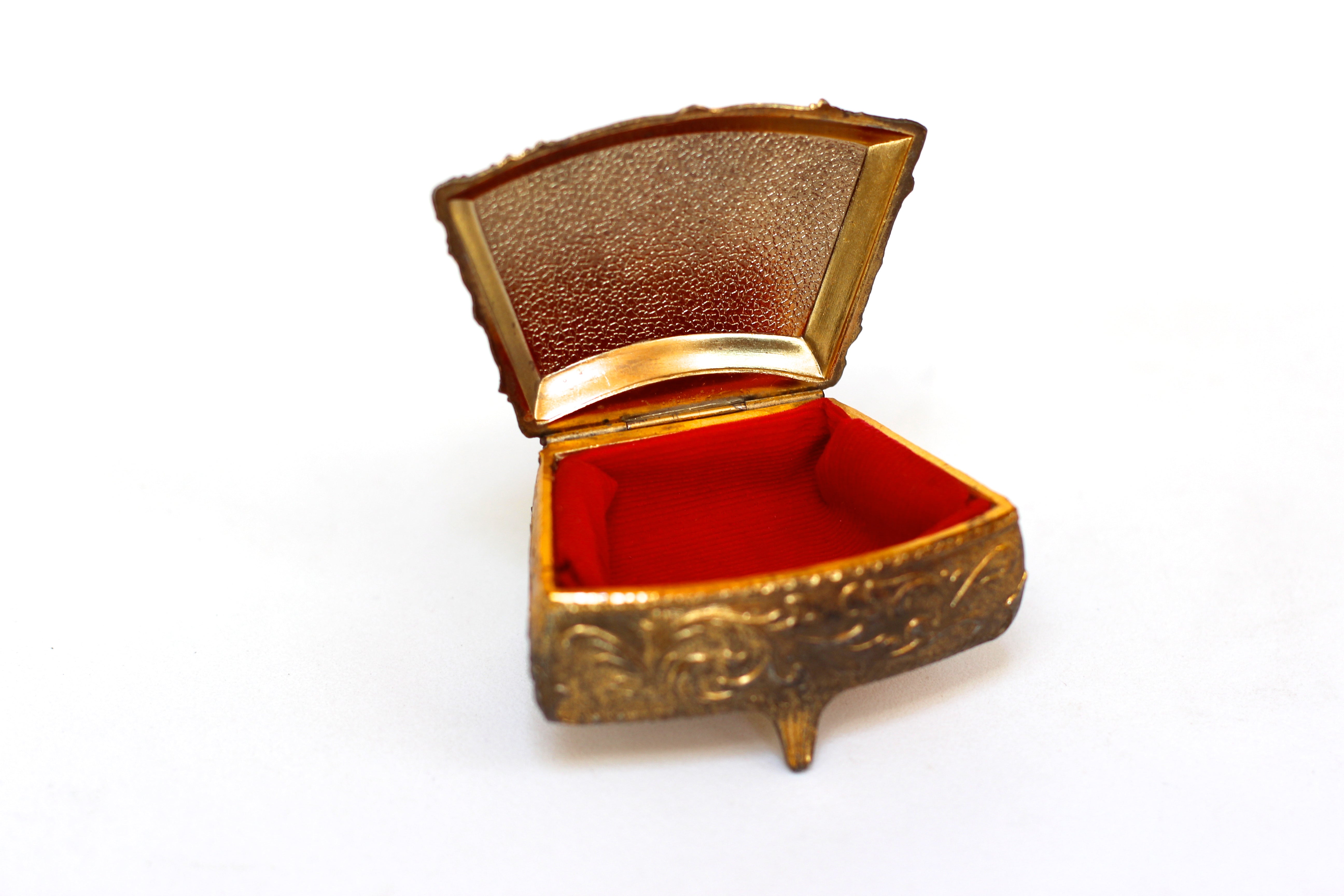 Antique Brass Flowers Jewellery Box