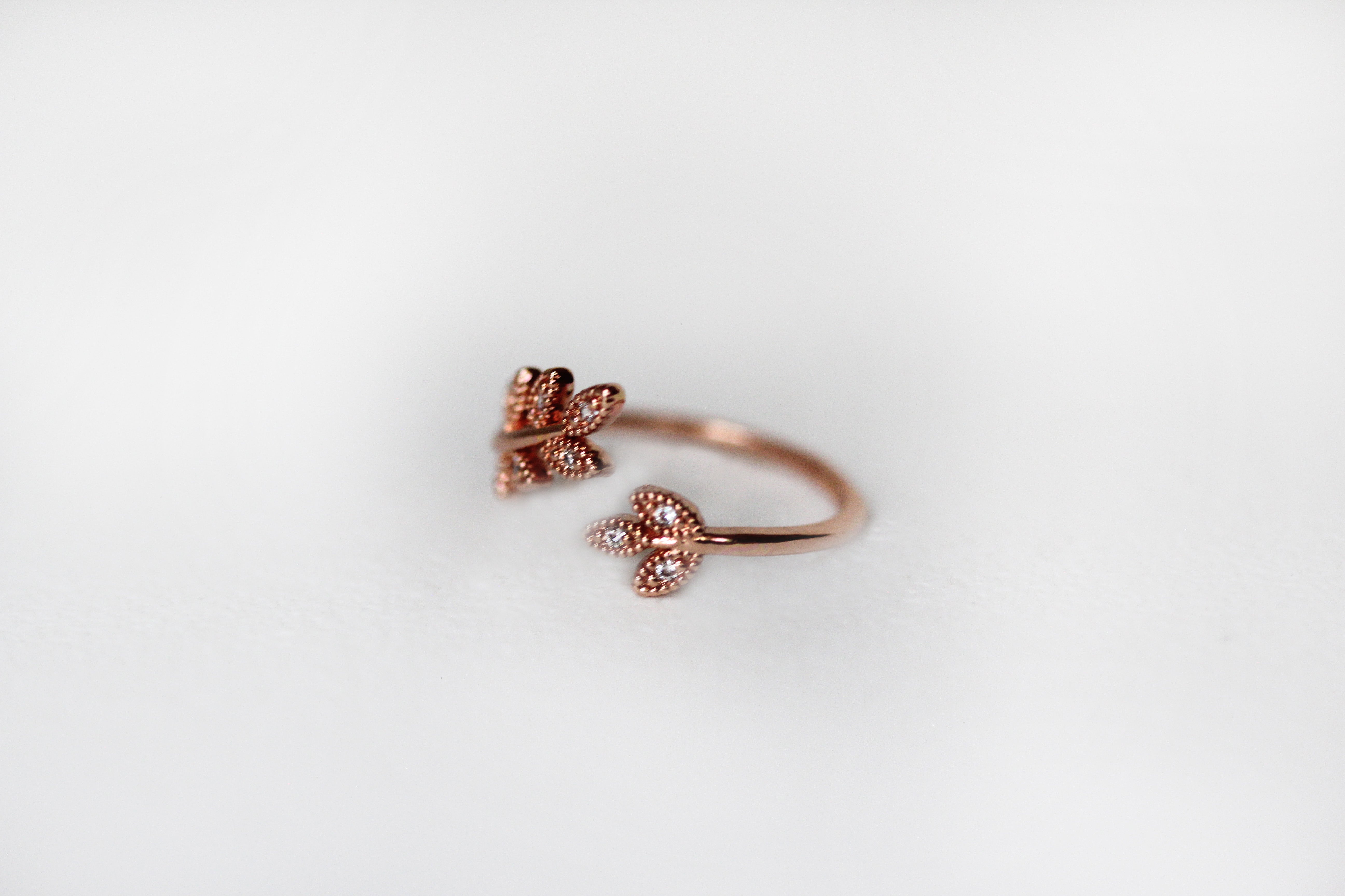 Maya Crystal Ring