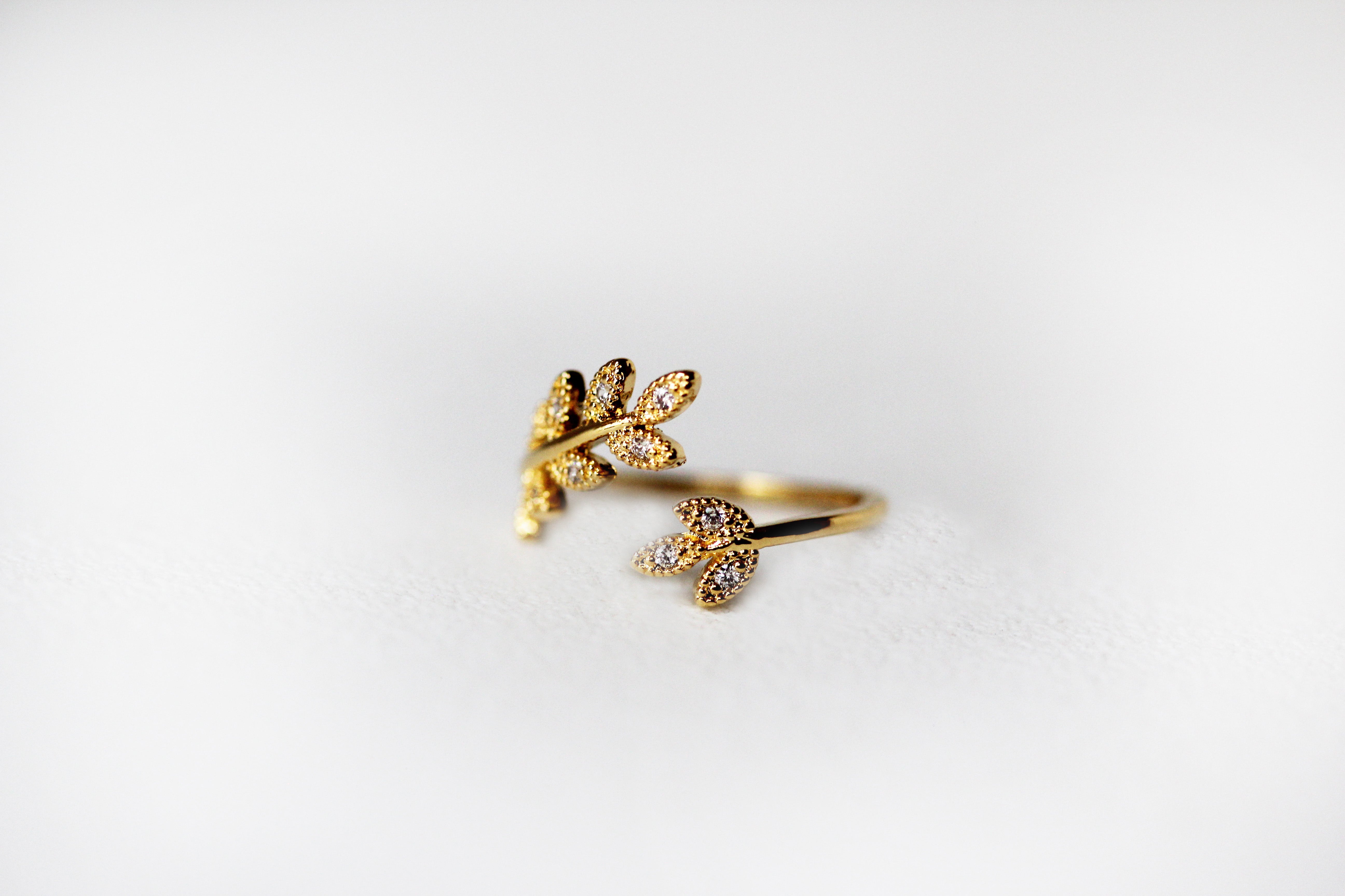 Maya Crystal Ring