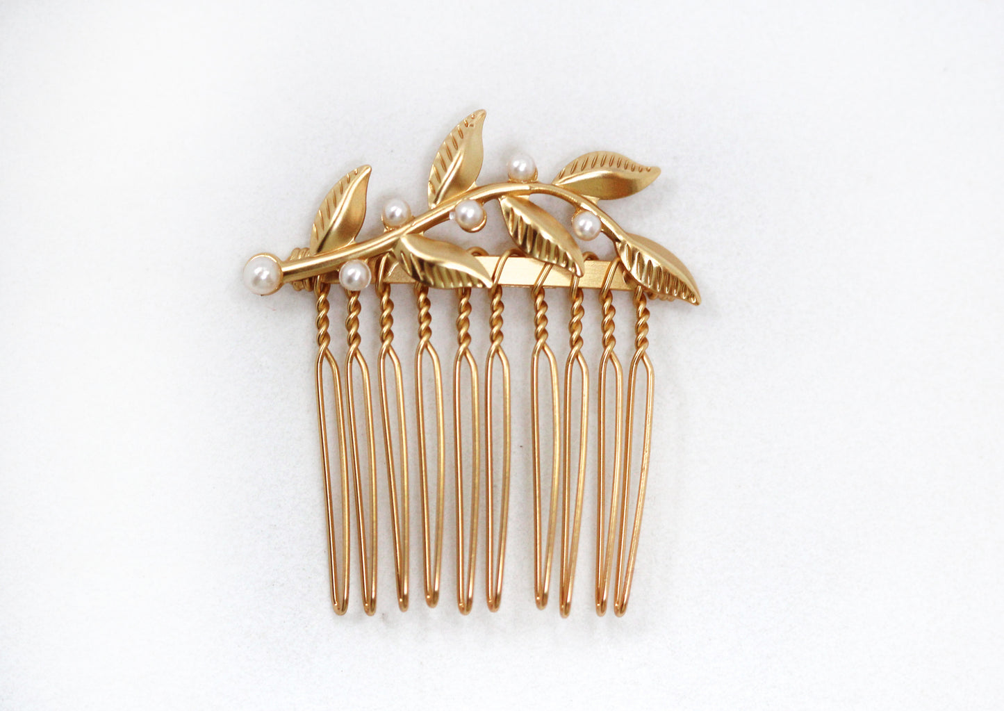 Single Twigs & Pearls Hair Comb.
