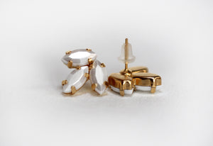 Preorder* Anastasia Mini Pearl Earrings