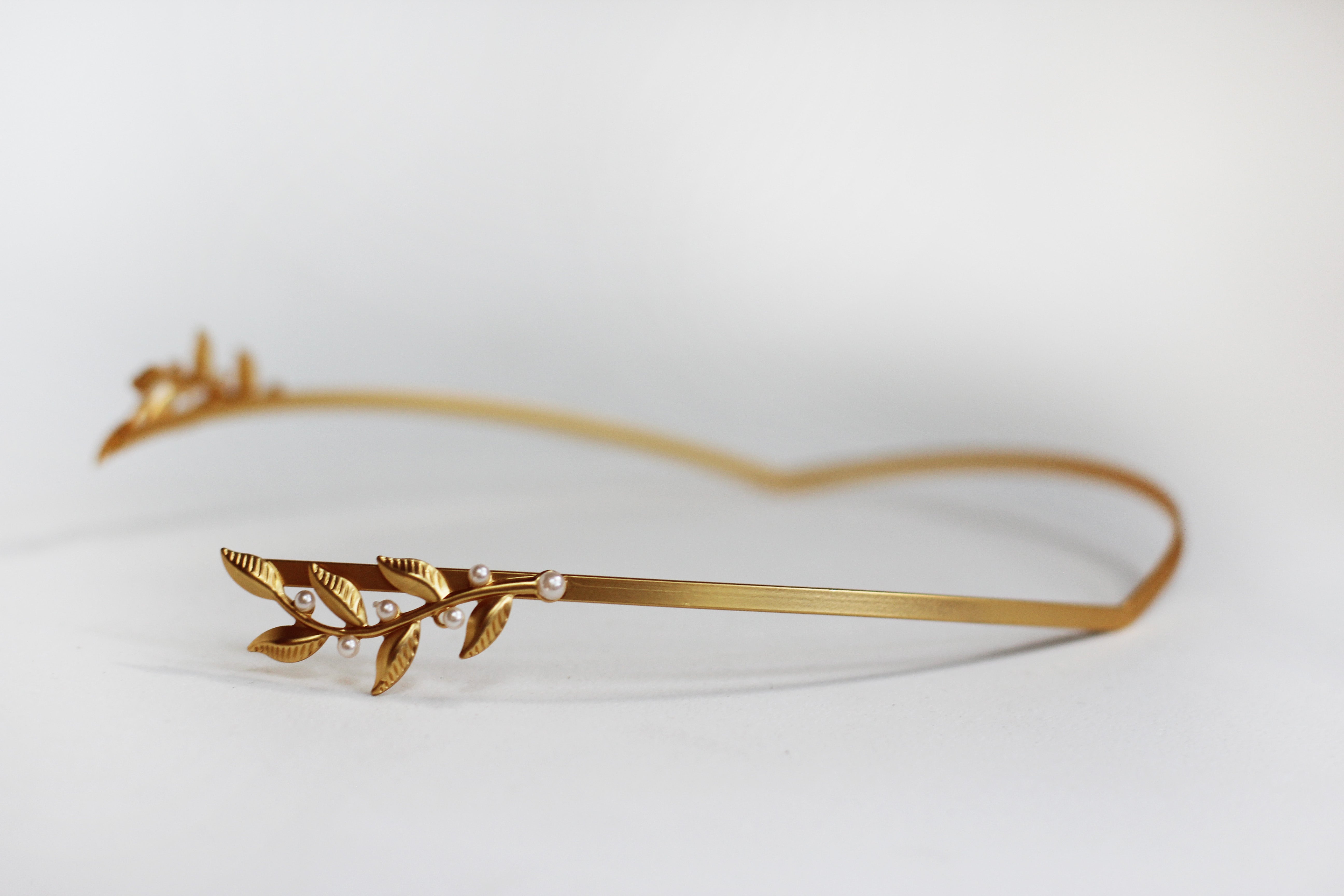 Preorder* Single Twigs and Pearls Goddess Crown