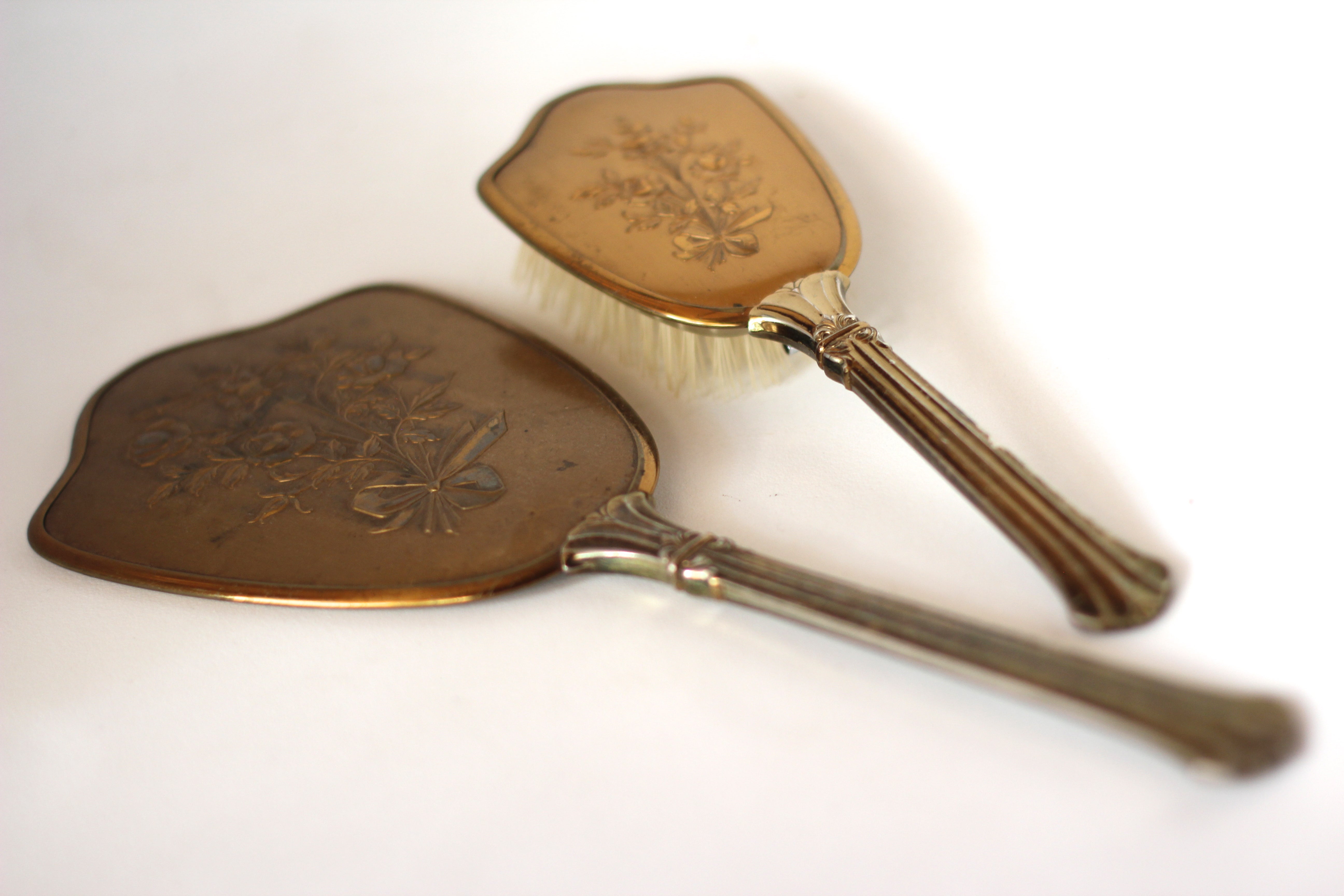 Antique Bronze Floral Vanity Set