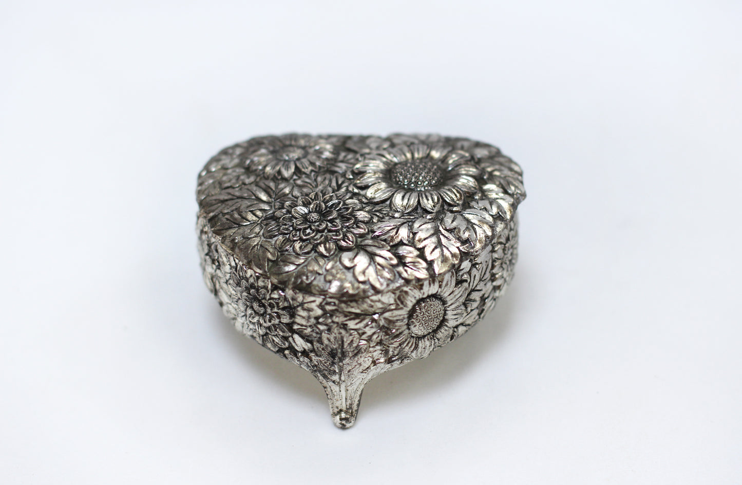 Silver Antique Jewelry Box Heart Sunflowers Red Velvet #102