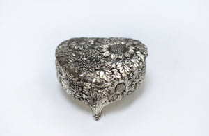 Silver Antique Jewelry Box Heart Sunflowers Red Velvet #102