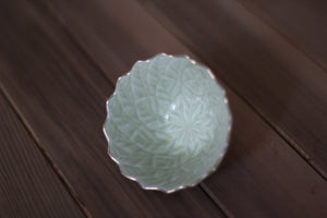 Antique Green Leaves Ring Bowl