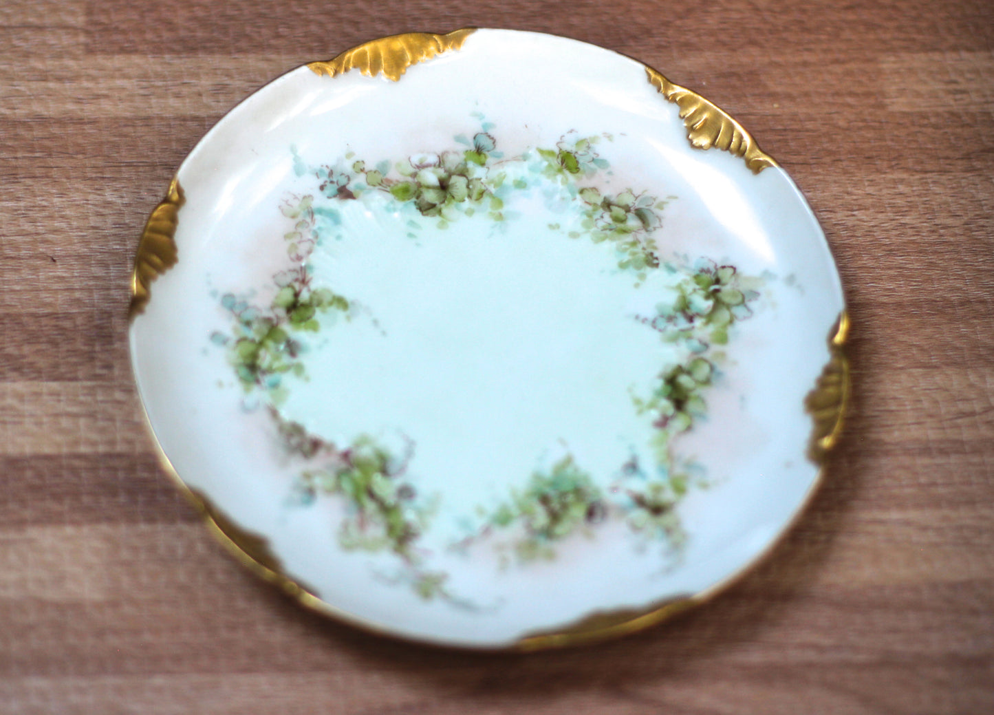 CFH GDM Leaves Porcelain Dish
