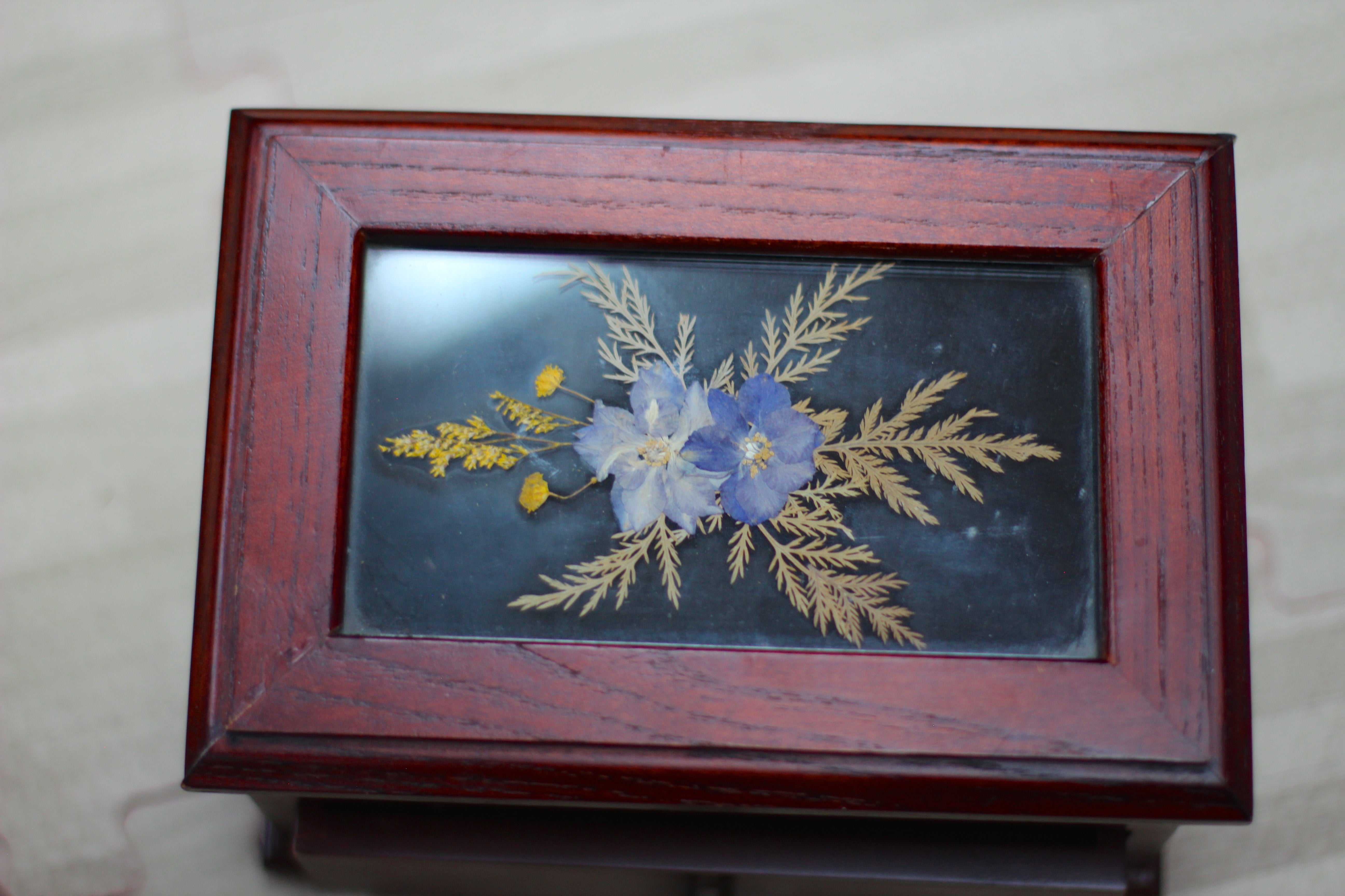 Dried Flowers Wodden Jewellery Box