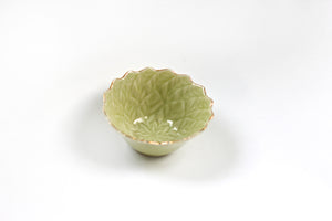 Antique Green Leaves Ring Bowl