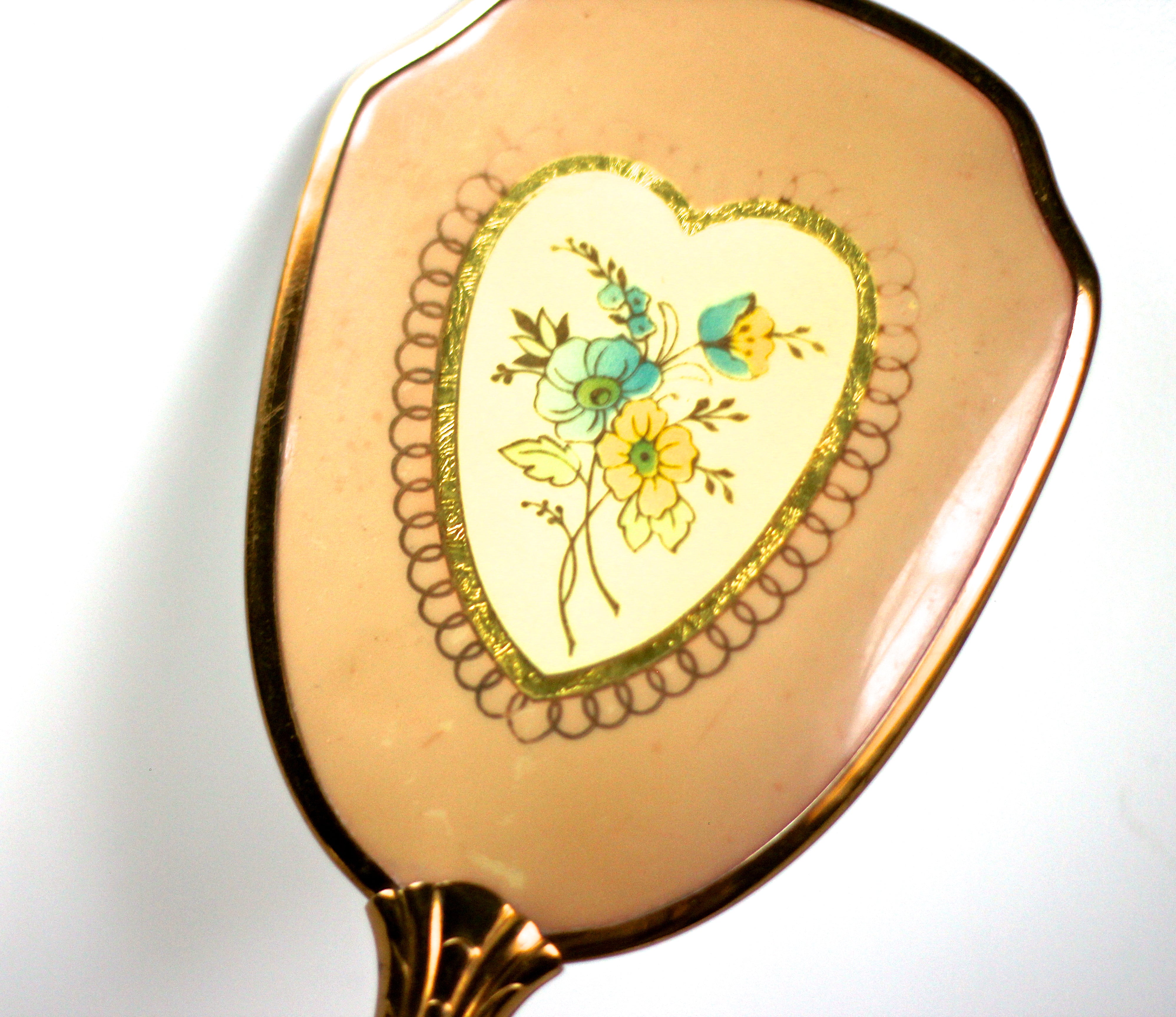 Antique Pink Heart Vanity Set