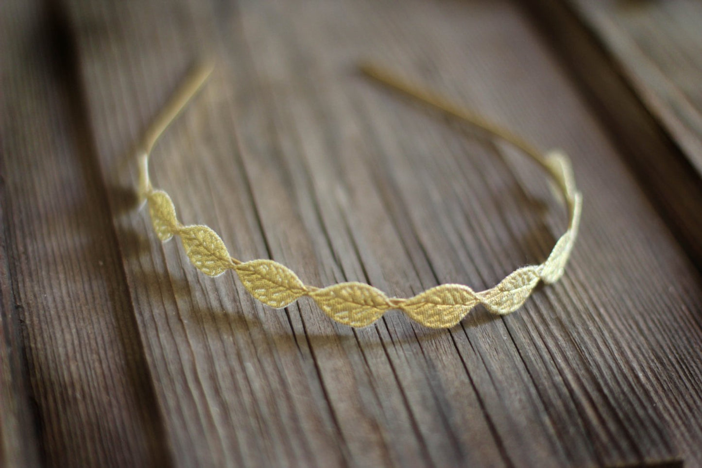 Preorder* Small Fabric Leaf Headband