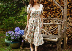 Vintage Floral Expo Dress