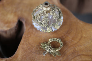 Antique Floral Topper & Collar Perfume Bottle