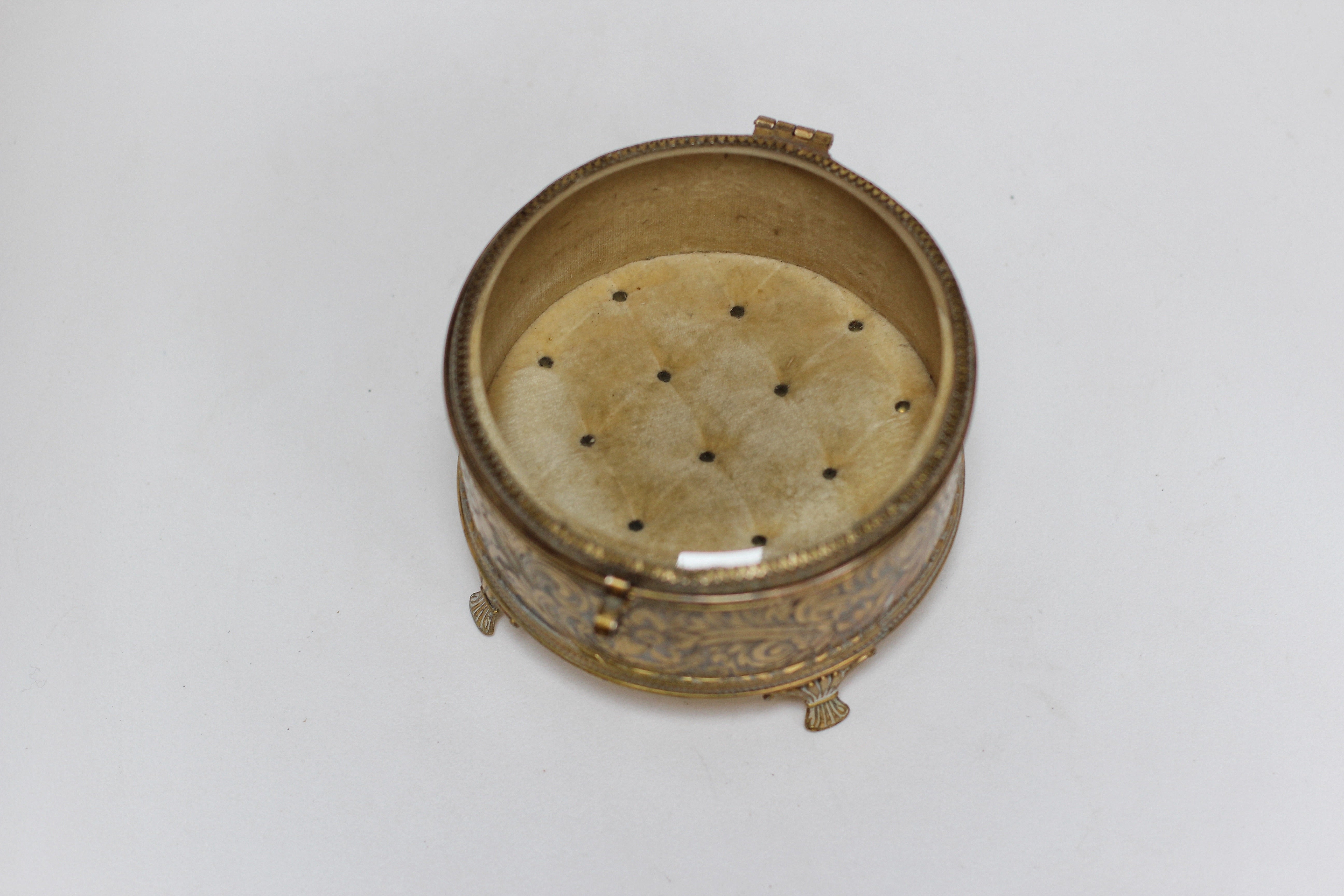 Antique Rounded Footed Jewelry Box