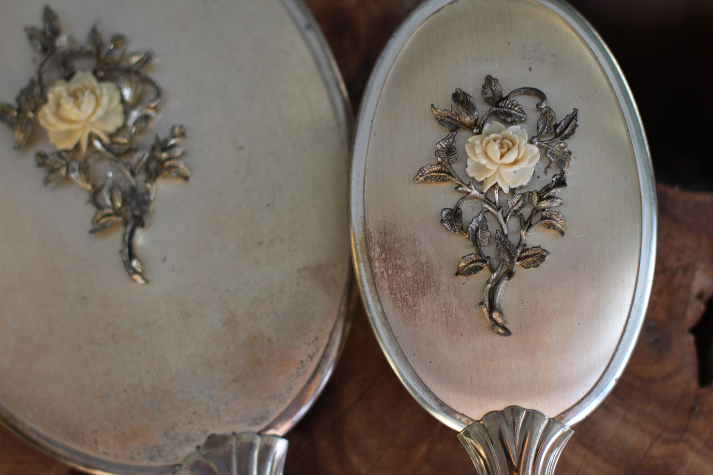 Antique Floral Gold Raised Roses Vanity Set