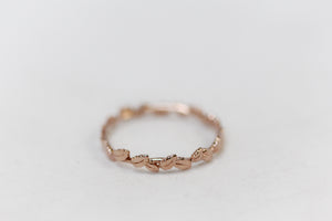 Preorder* Laurel Wreath Diamonds Ring