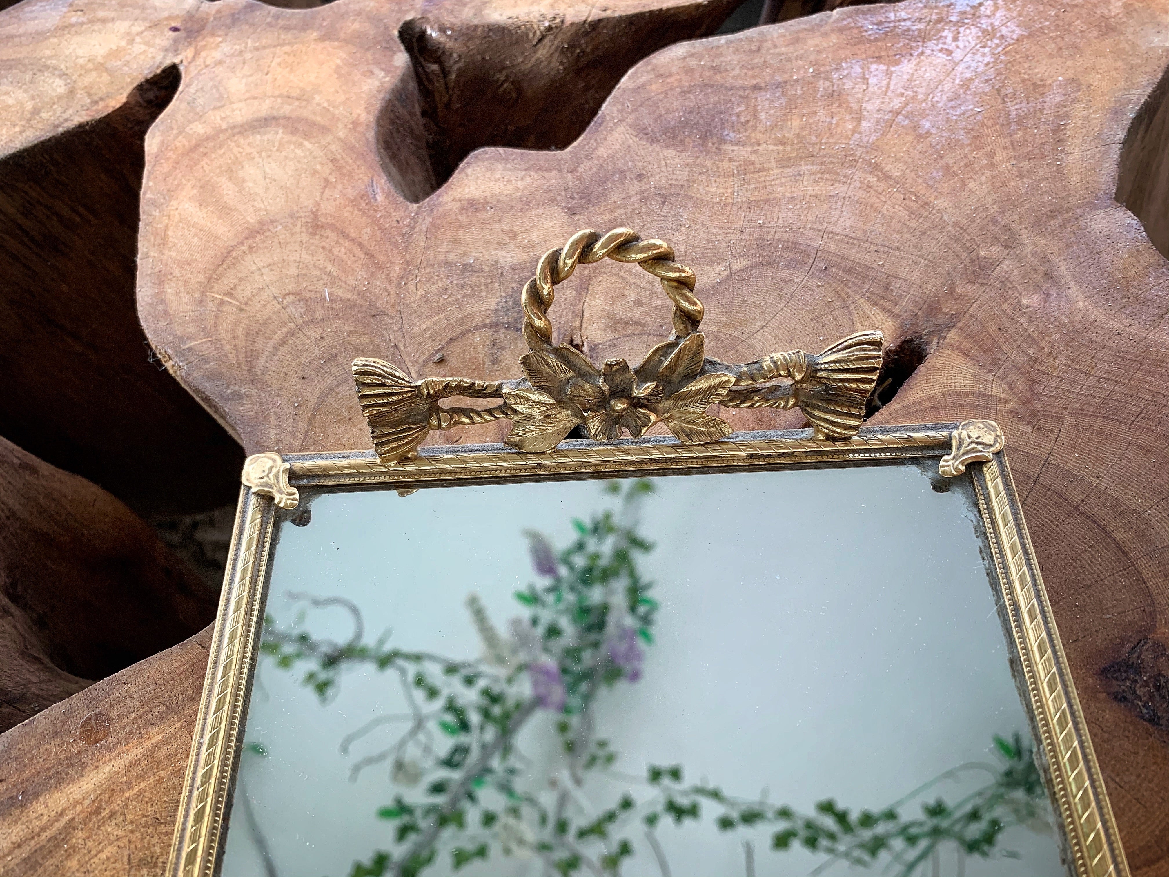 Antique Rectangle Wreath Mirror Tray
