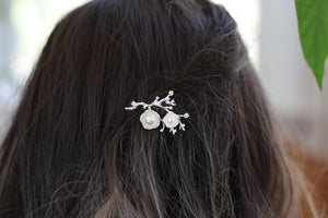 Discounted * Hibiscus Flowers Pearls & Crystals Barrette