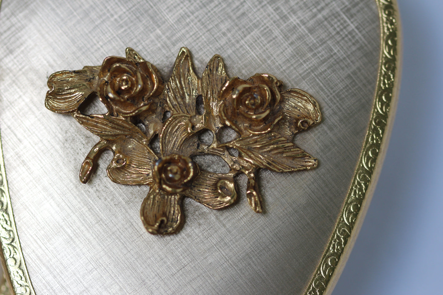Antique Floral Vanity Set