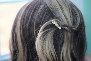 Preorder* Tiny Leaves Crystals Barrette