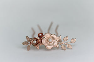 Blooming Flowers Hair Prong