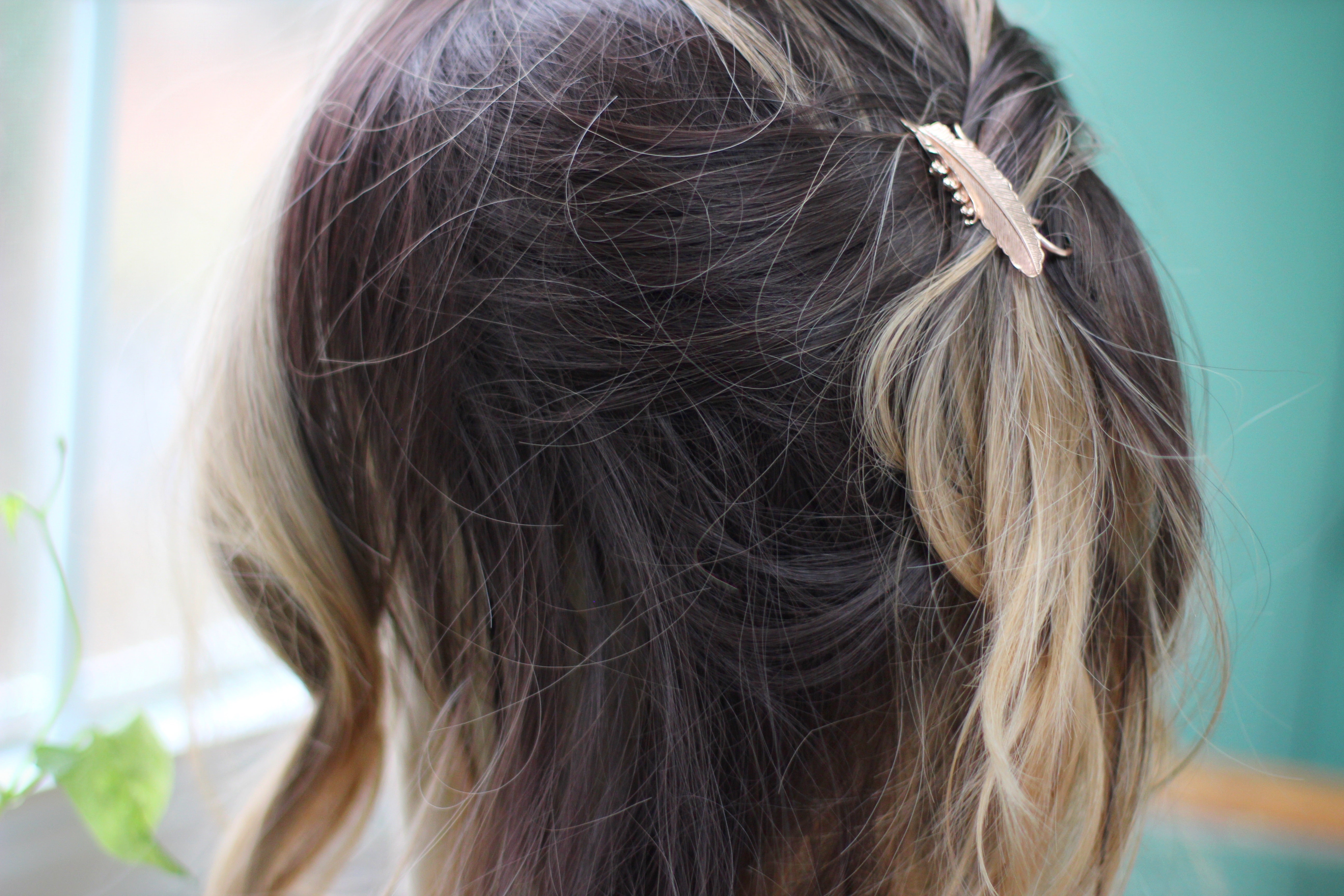 Preorder* Feather Lily of the Valley Hair prong