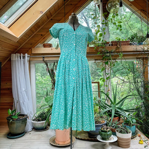 Vintage Floral Green & White Leaves Carol Anderson Dress