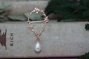 Floral Eden Wreath Brooch