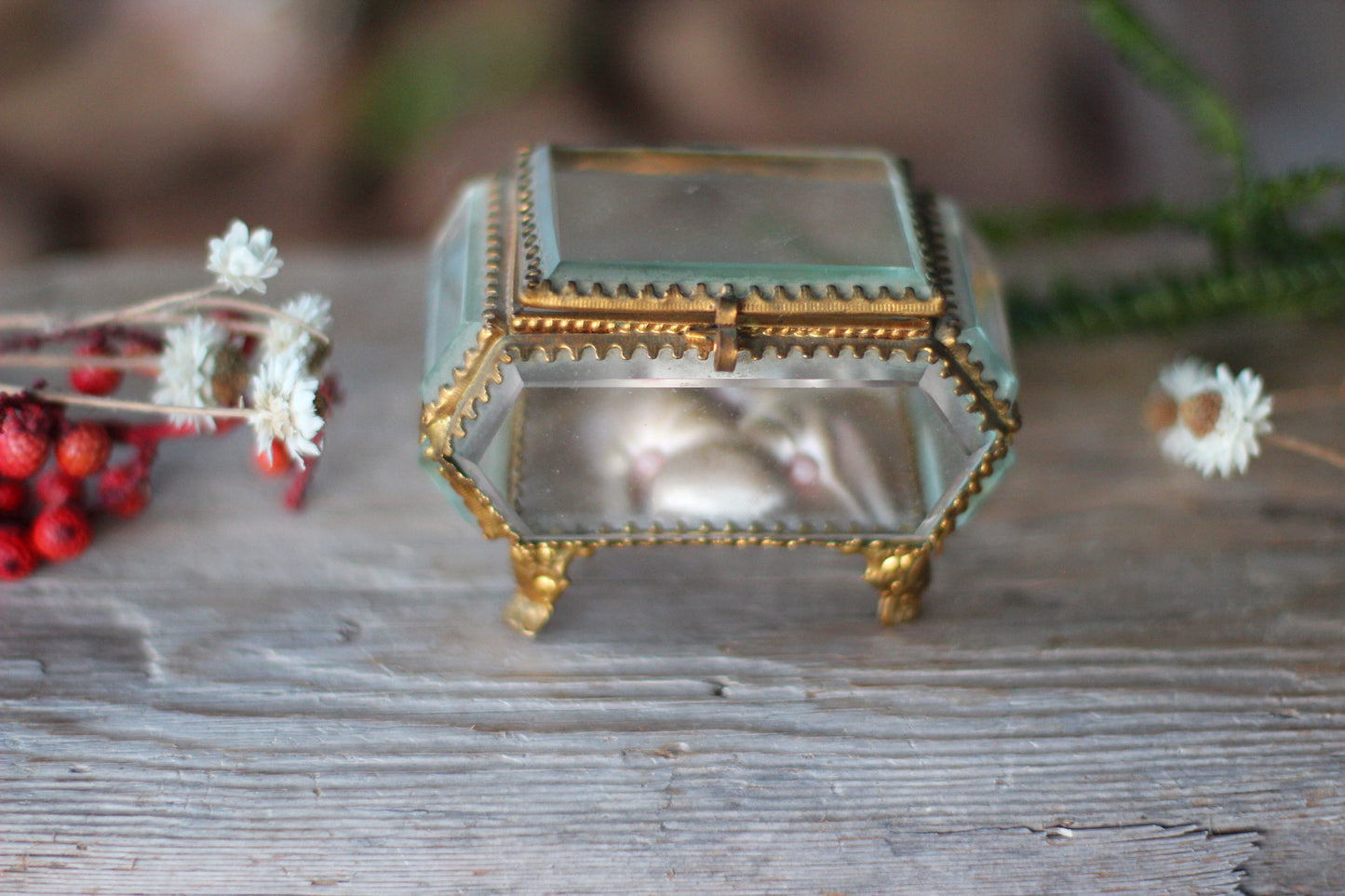 Antique French Victorian Pink Tuft Padding Jewelry Box