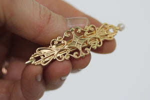 Small Lace Marquise Clip