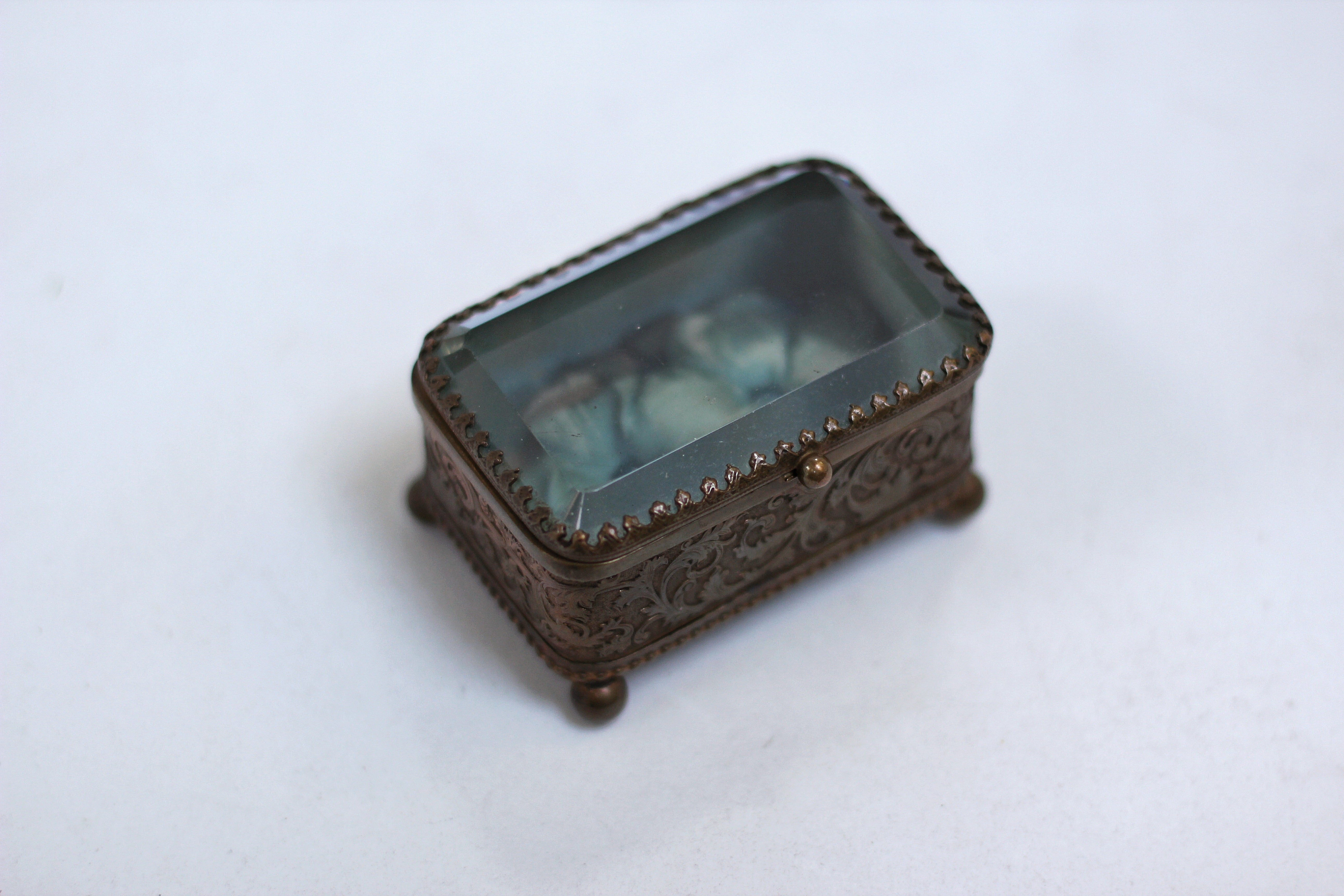 Antique Small blue tuft Jewelry Box