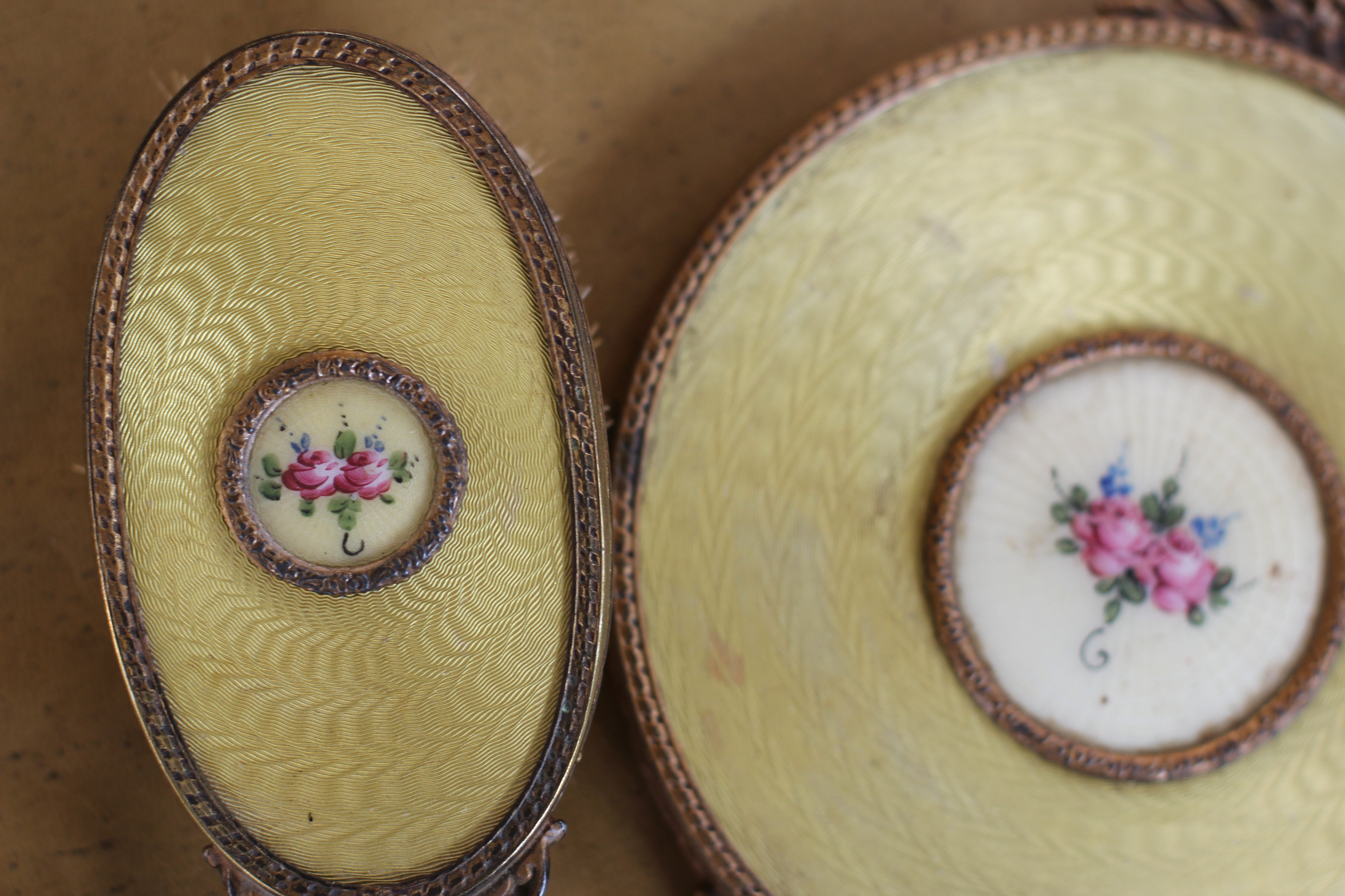 Antique Gold Floral Vanity Set