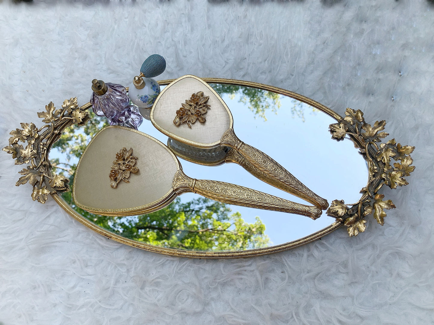 Antique Floral Vanity Set
