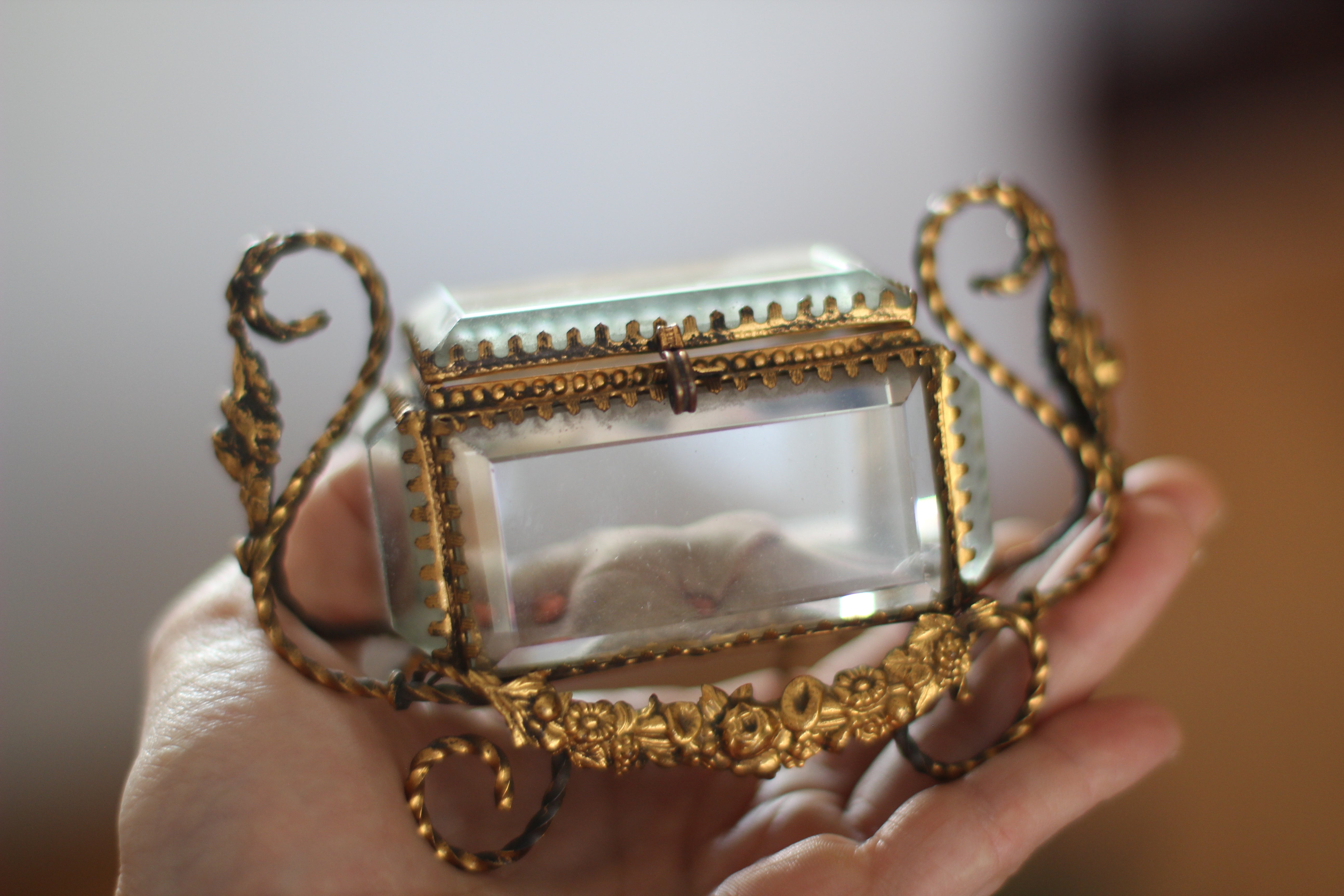 Antique French Victorian Carriage Glass Tufted Filigree Jewelry Box