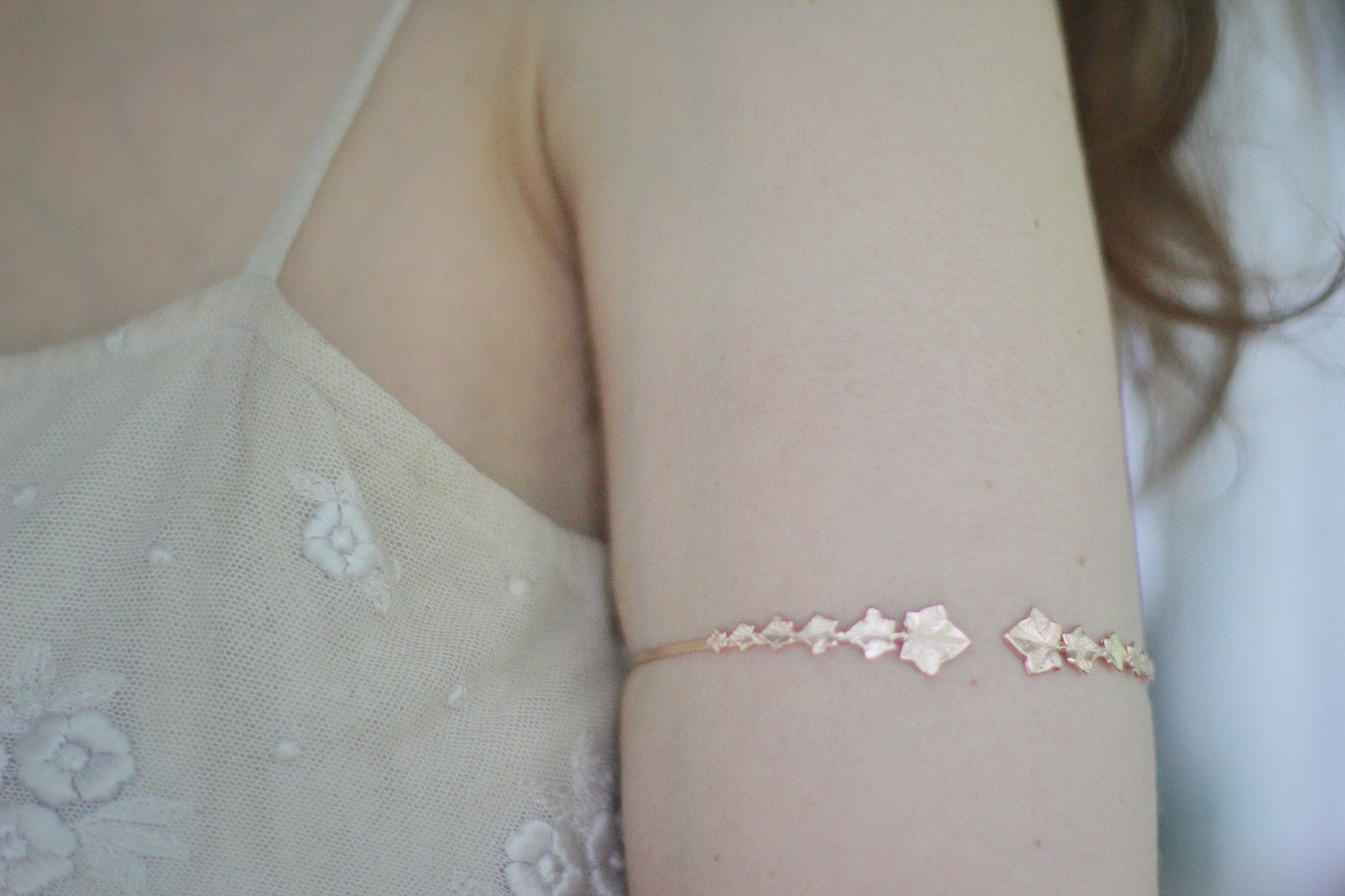Ivy Leaves Arm Band