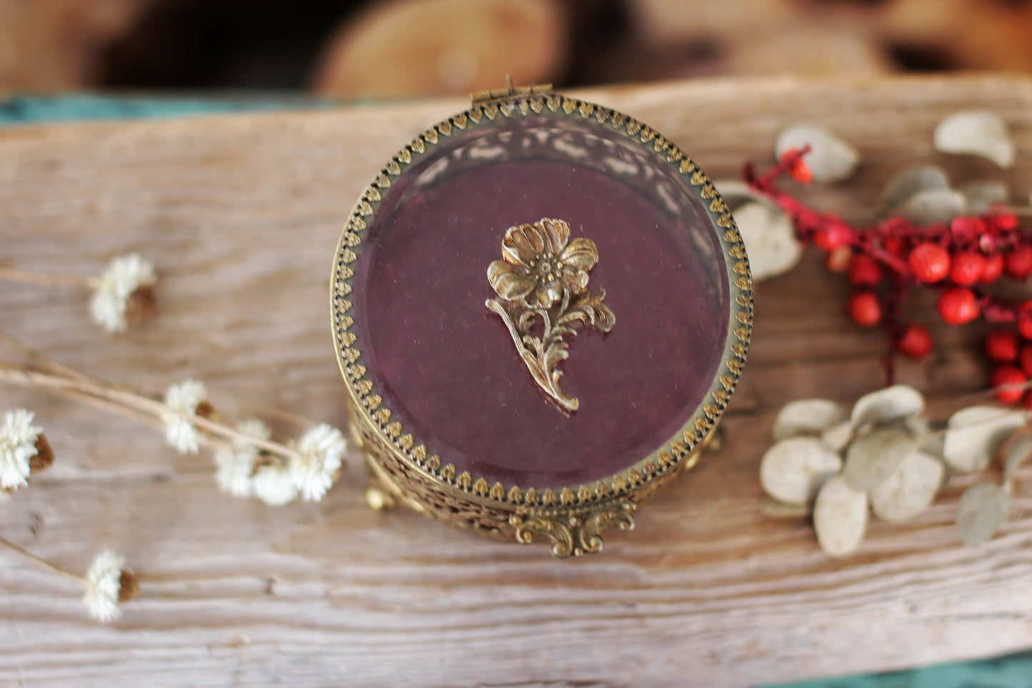 Vintage Rounded Floral Dogwood Jewelry Box