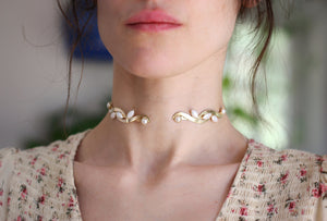 Tribal Pearls Choker