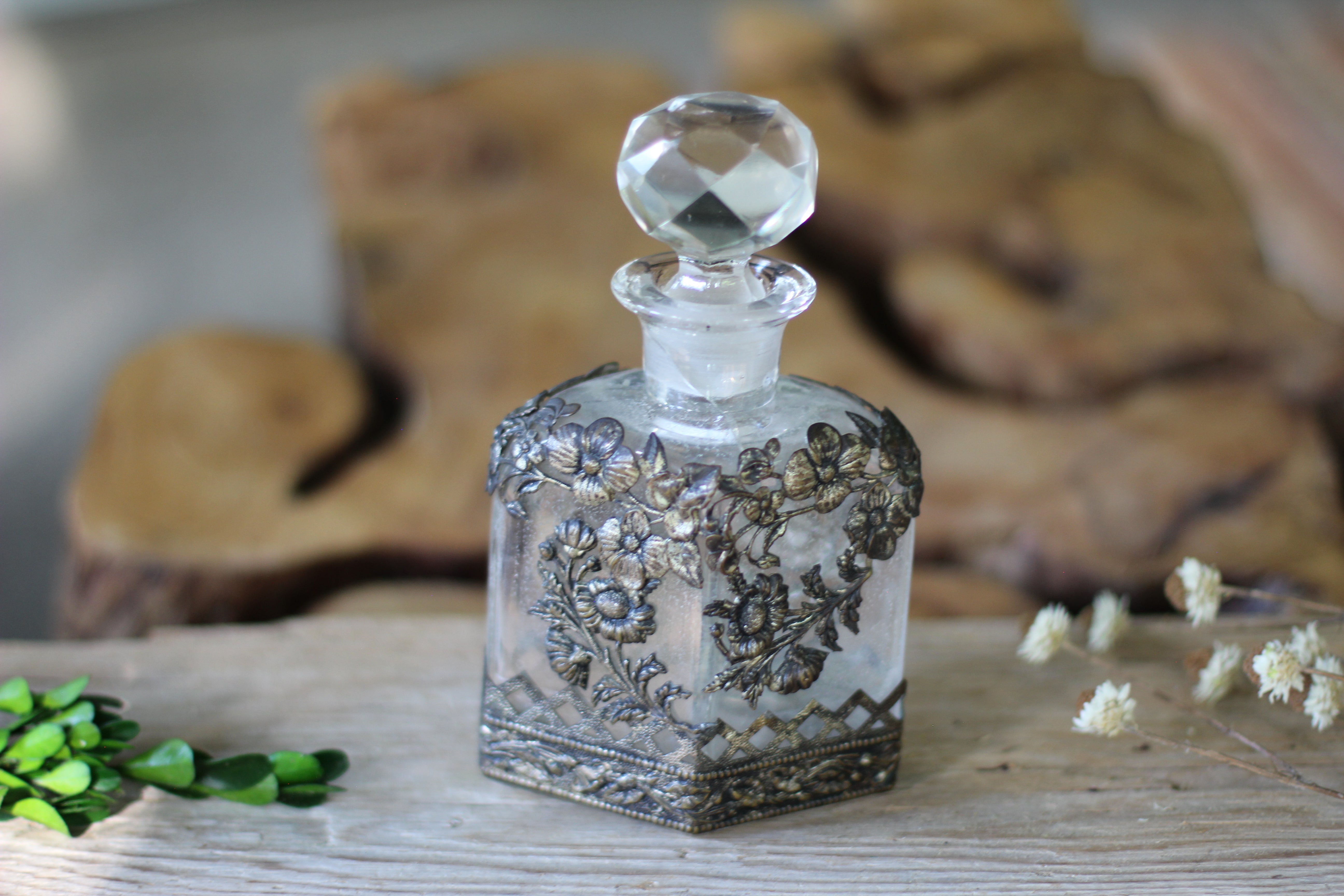 Antique Silver Floral Collar Perfume Bottle