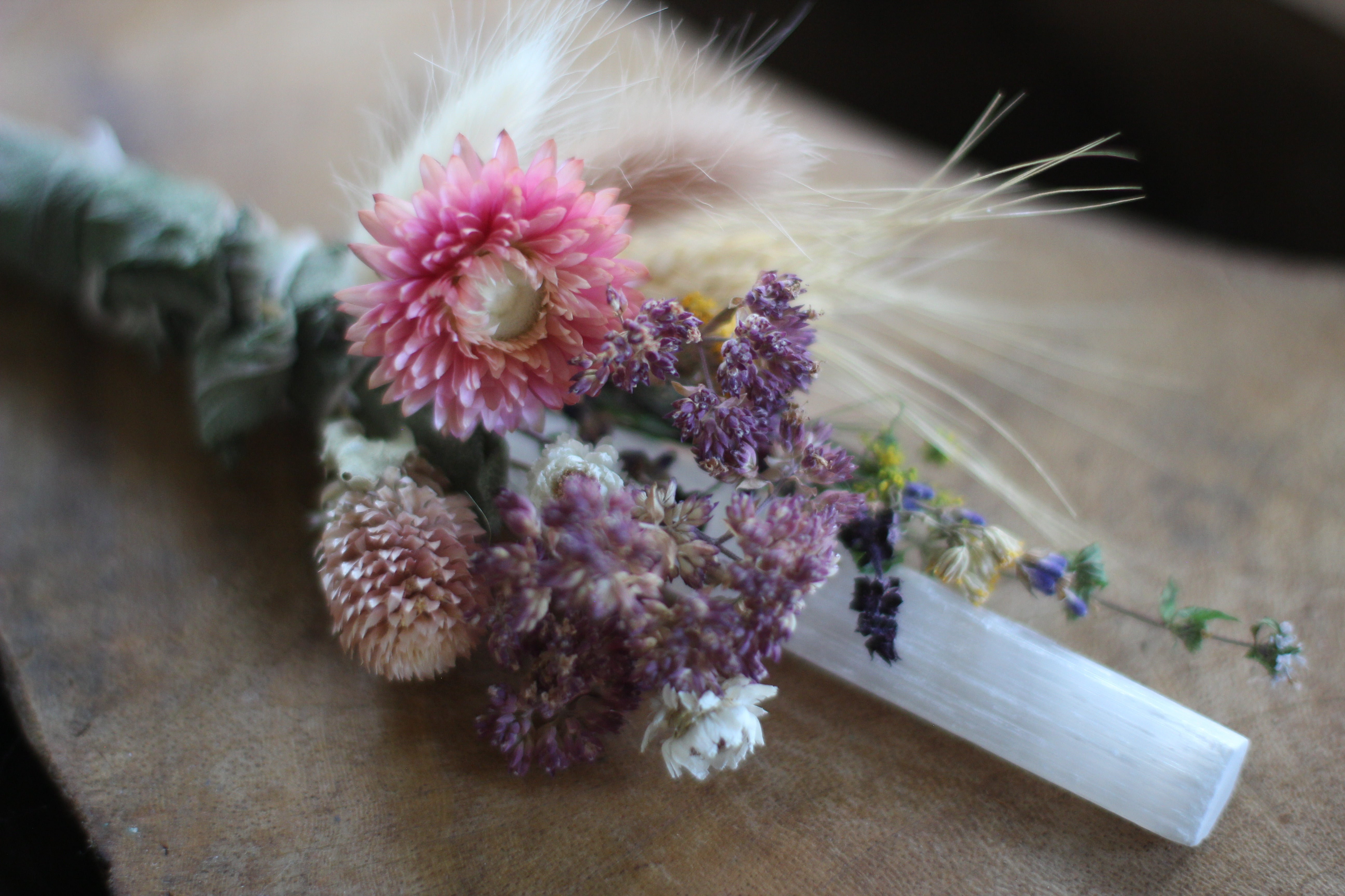 Dried Flowers, Herbs & Selenite Smudge Wand