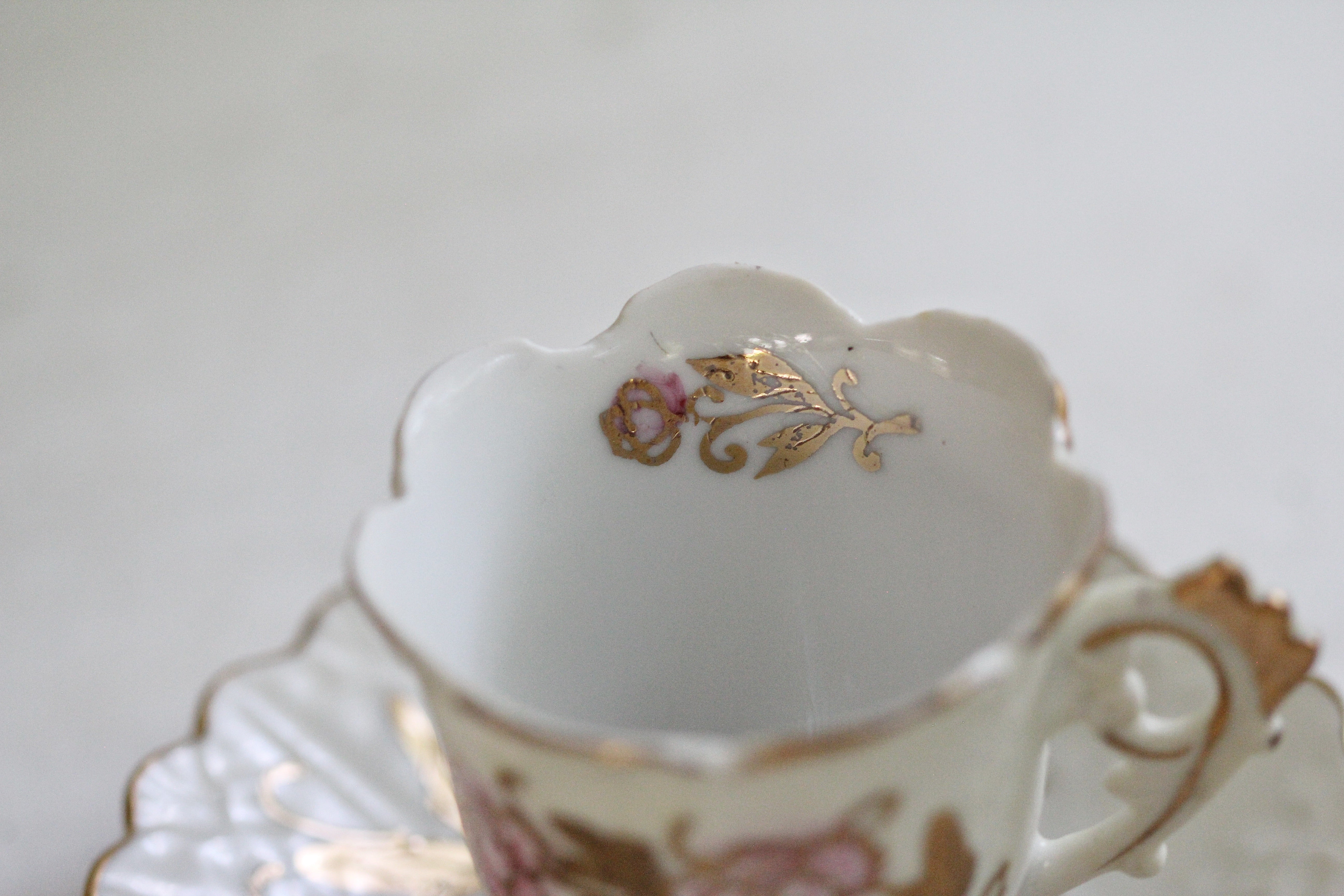 Antique Pink Gold Flowers Tea Cup