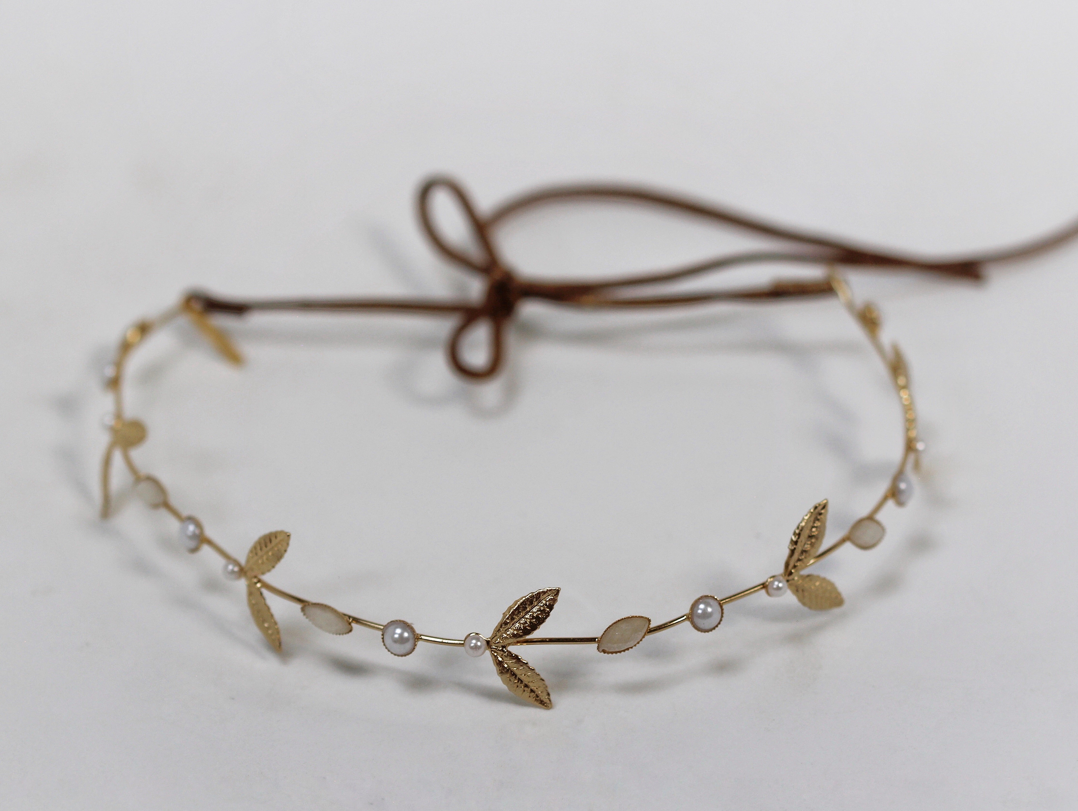 Preorder* Suzanne Double Leaves & Pearls Wreath