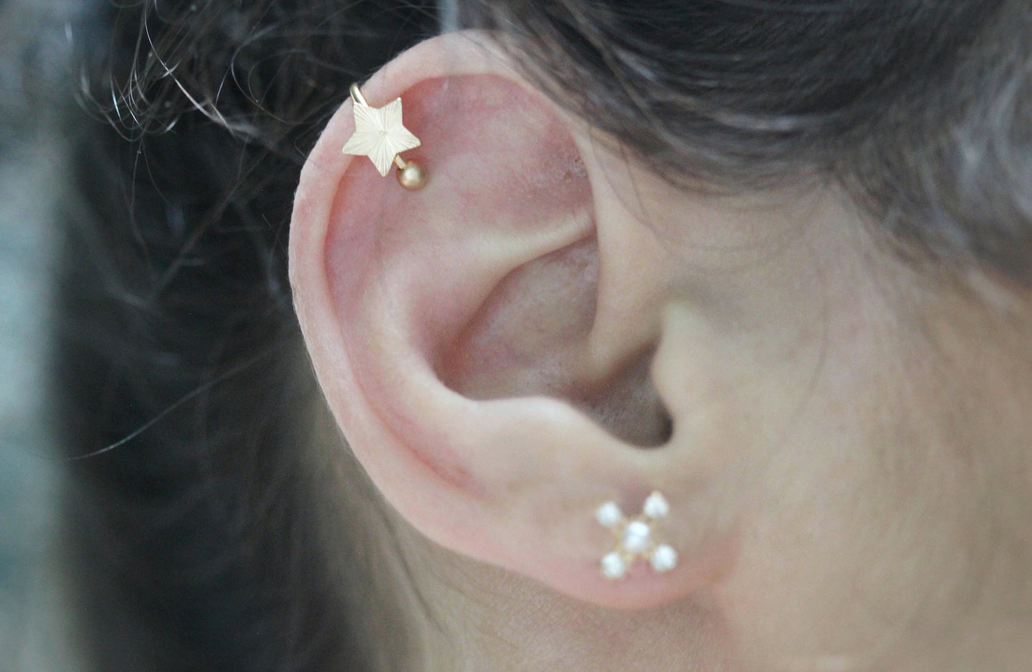 Preorder * Star Ear Huggie