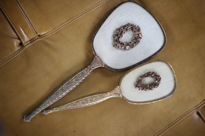 Antique Floral Wreath Vanity Set