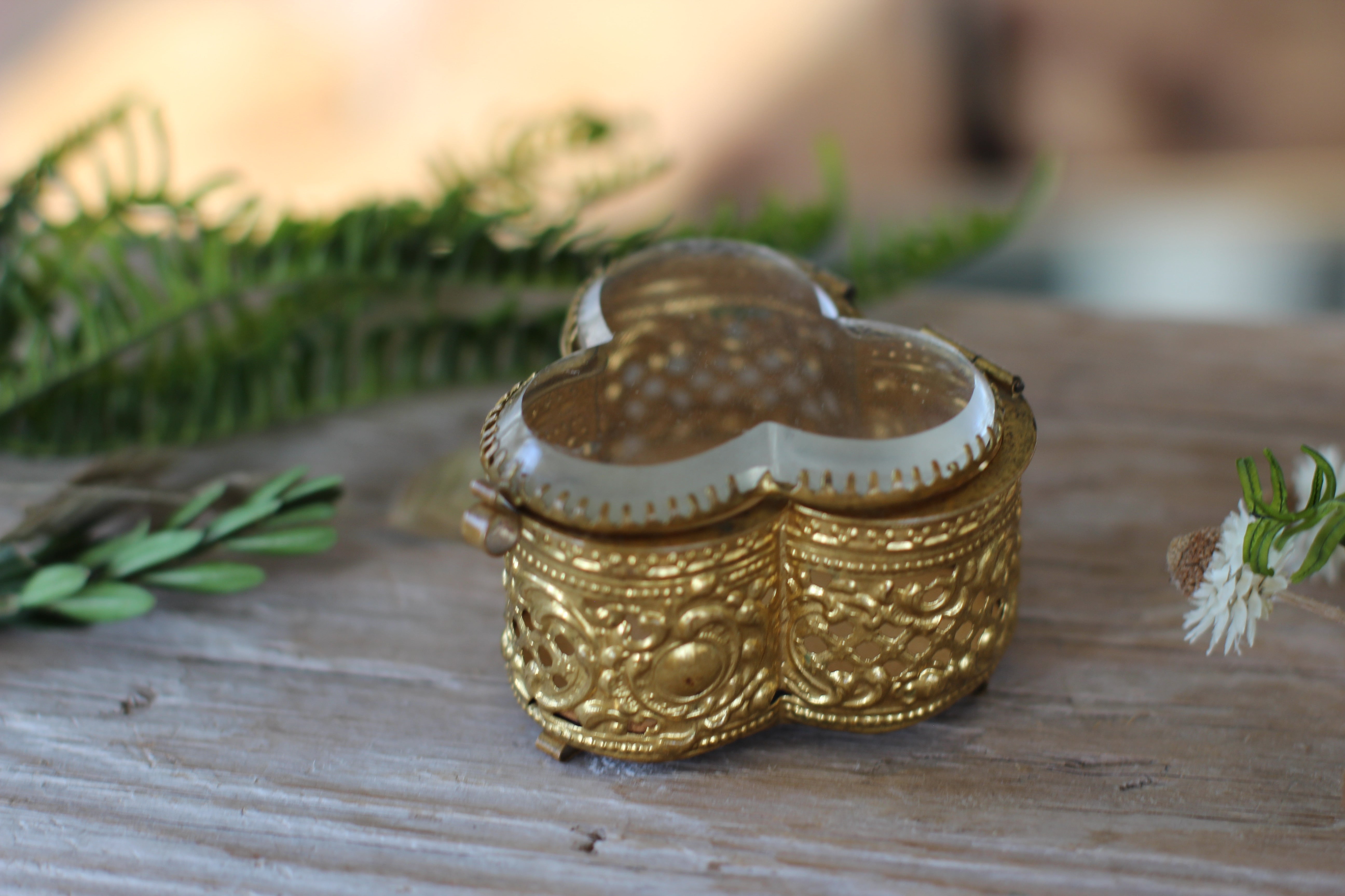 Antique Miniature Clover Jewelry Box