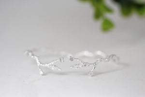 Rustic Dainty Branch Crystals Bracelet